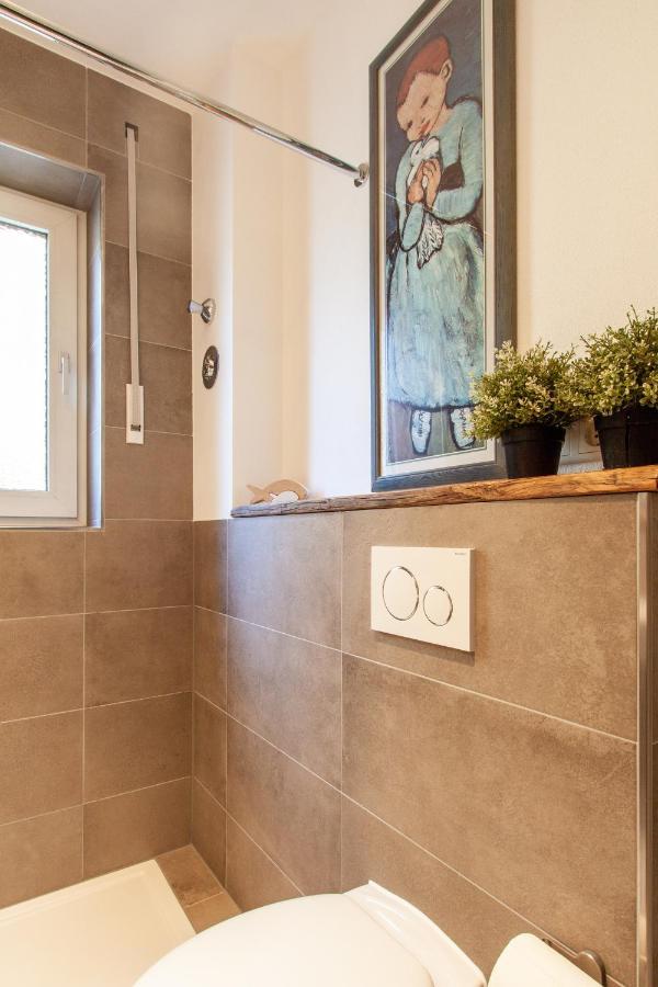 Modern & Spacious Apartment For Up To 8 Persons Würzburg Eksteriør billede