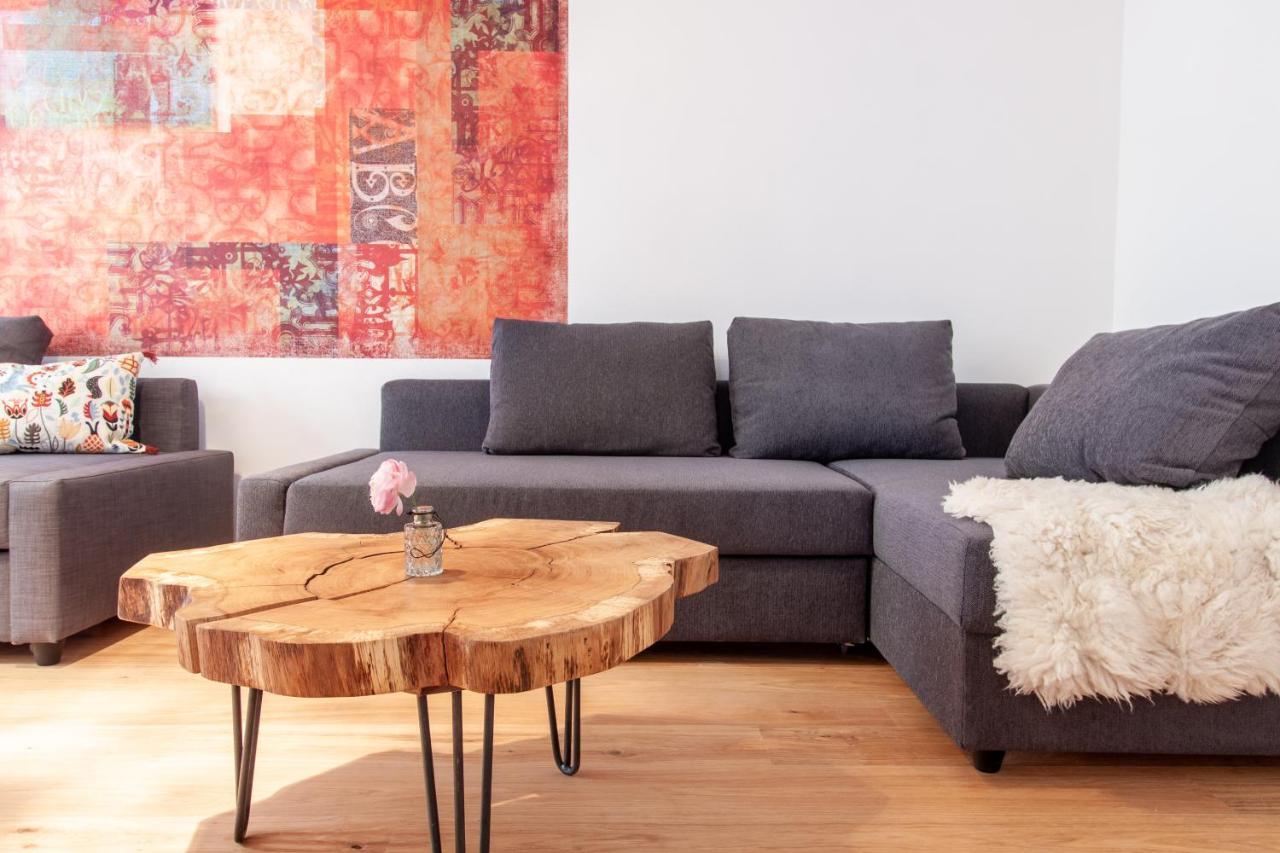 Modern & Spacious Apartment For Up To 8 Persons Würzburg Eksteriør billede